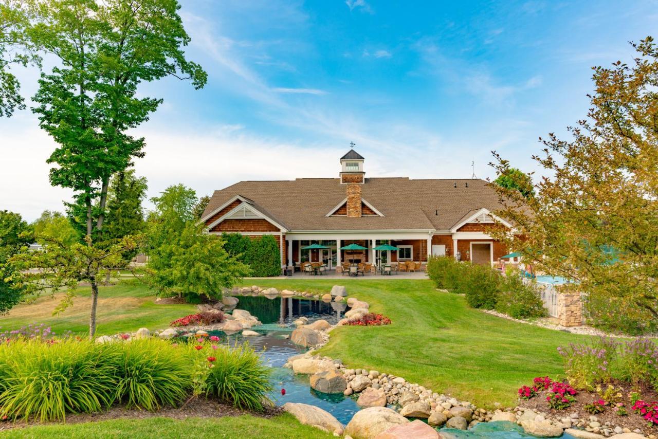 Hotel Sun Outdoors Petoskey Bay Harbor Zewnętrze zdjęcie