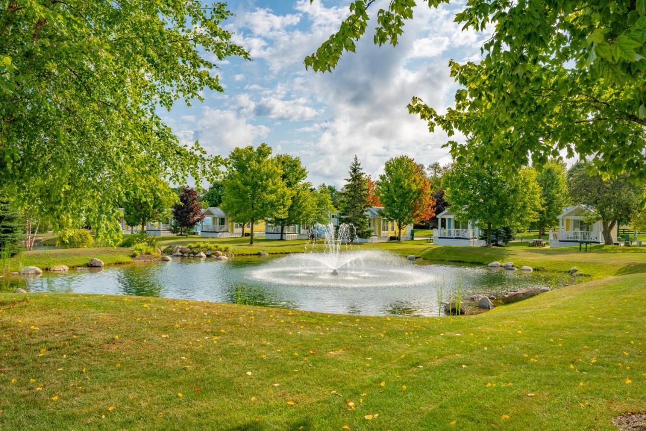 Hotel Sun Outdoors Petoskey Bay Harbor Zewnętrze zdjęcie